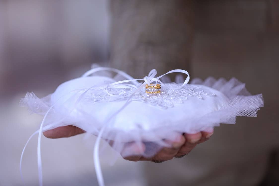 wedding ring -pillow