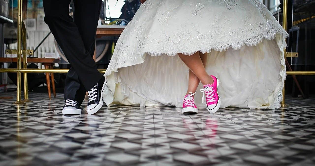 sneakers bride groom