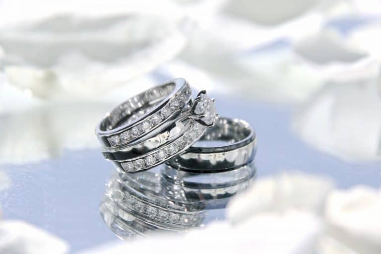 6 Key Reasons to Sell Your Wedding Ring After Divorce
