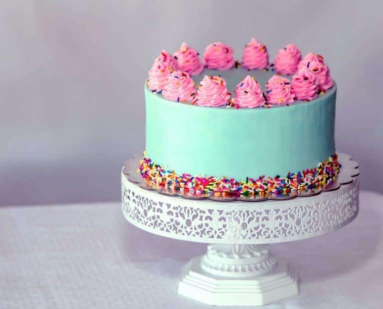 60+ Bridal Shower Cake Sayings to Make the Bride Smile