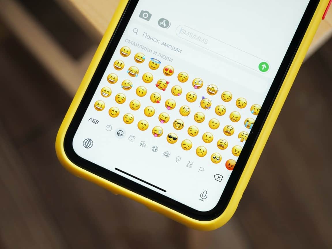 emojis phone