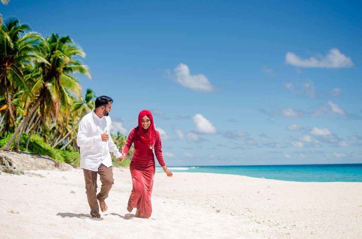 beach muslim couple