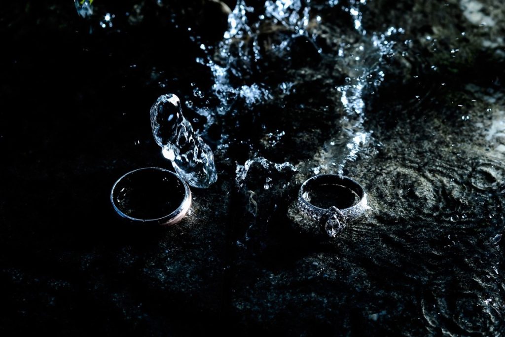 wedding rings on water