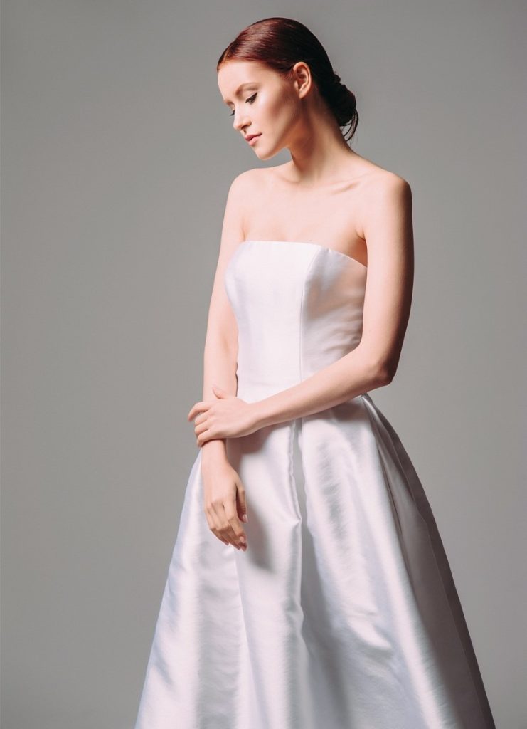 Best Wedding Dress Style For Broad Shoulders