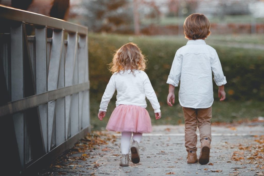 girl and boy toddlers