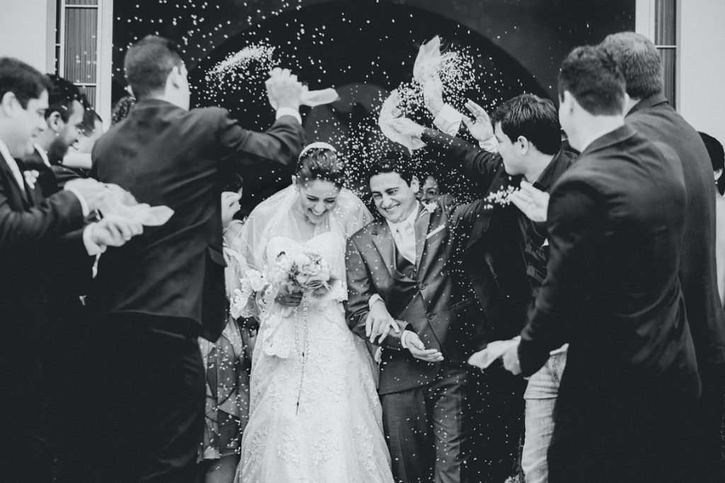 guests throwing confetti