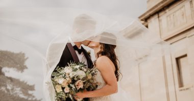 newlyweds kissing