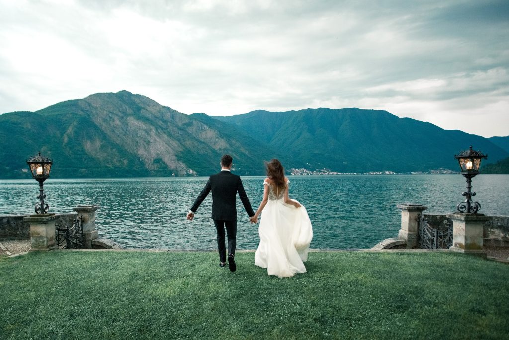 Lake Como Wedding Cost Breakdown (AZ Guide)