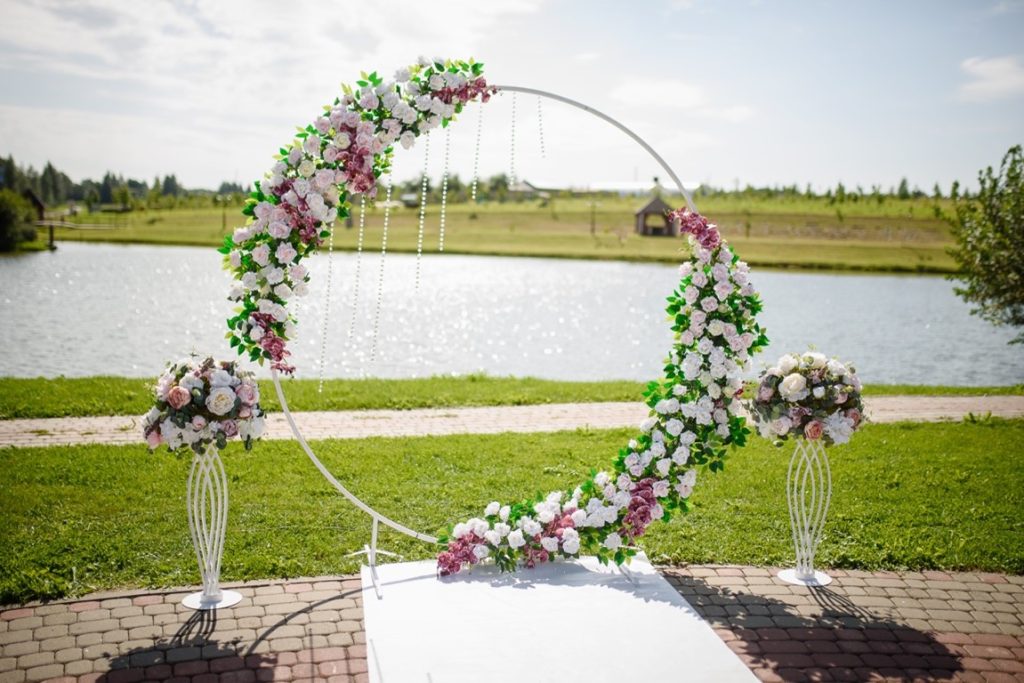 wedding arch