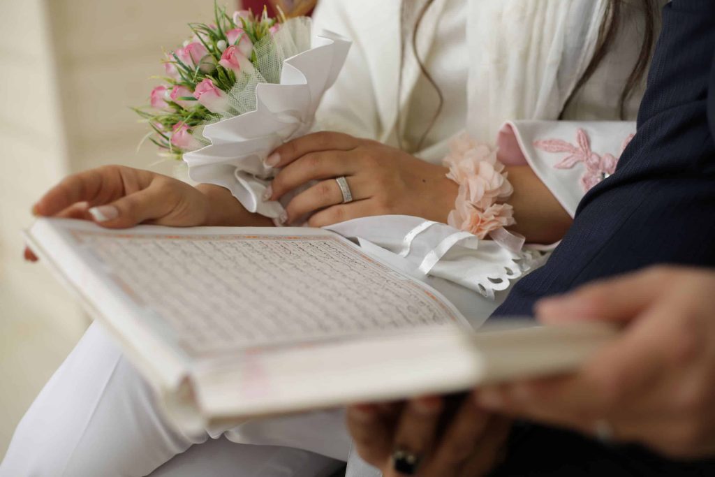 newlyweds reading the quran